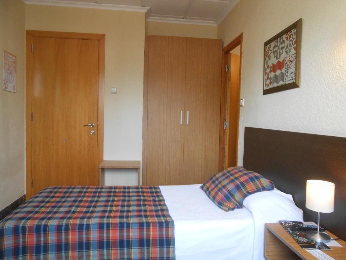 Hostal El Callejon Tarragona Exteriör bild