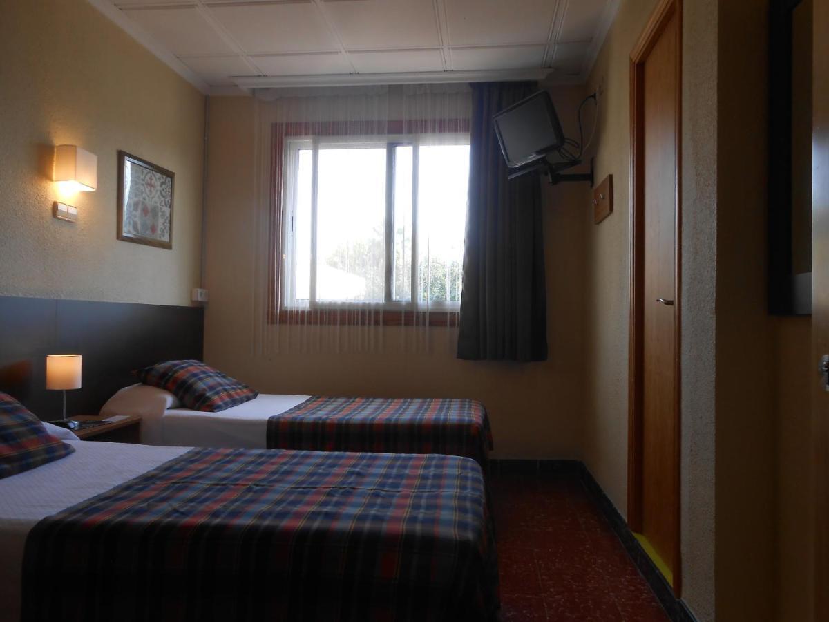 Hostal El Callejon Tarragona Exteriör bild