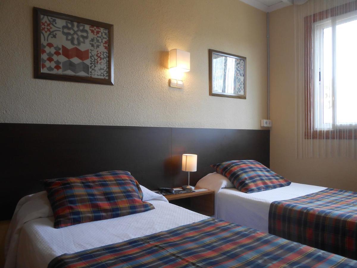 Hostal El Callejon Tarragona Exteriör bild