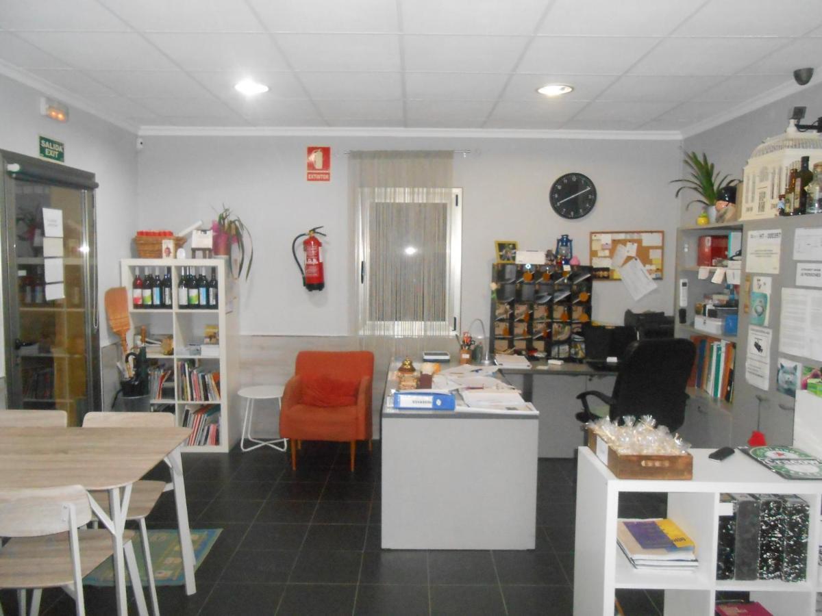 Hostal El Callejon Tarragona Exteriör bild