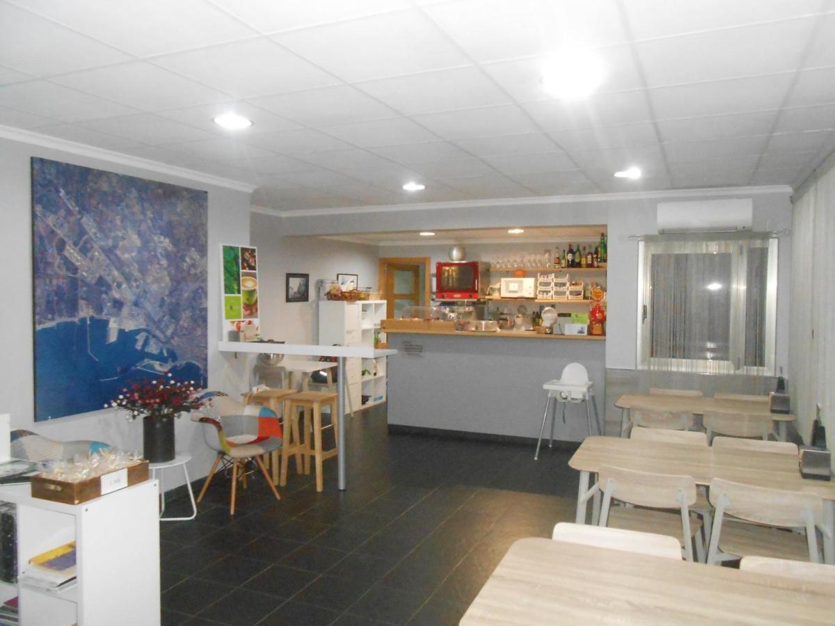 Hostal El Callejon Tarragona Exteriör bild