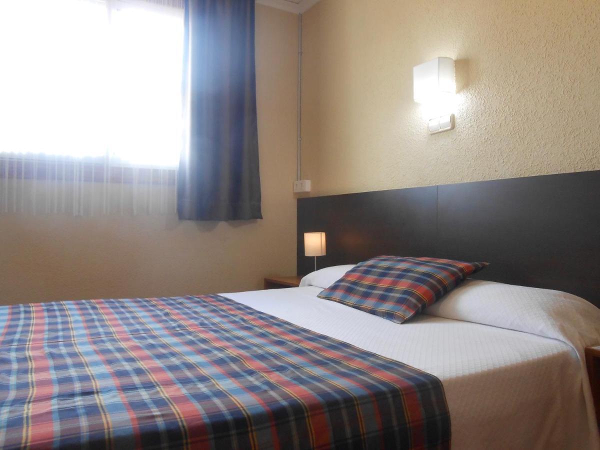 Hostal El Callejon Tarragona Exteriör bild