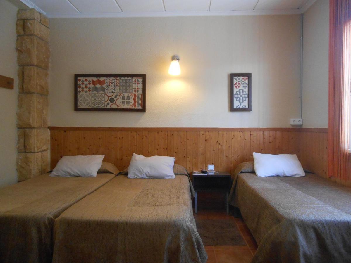 Hostal El Callejon Tarragona Exteriör bild