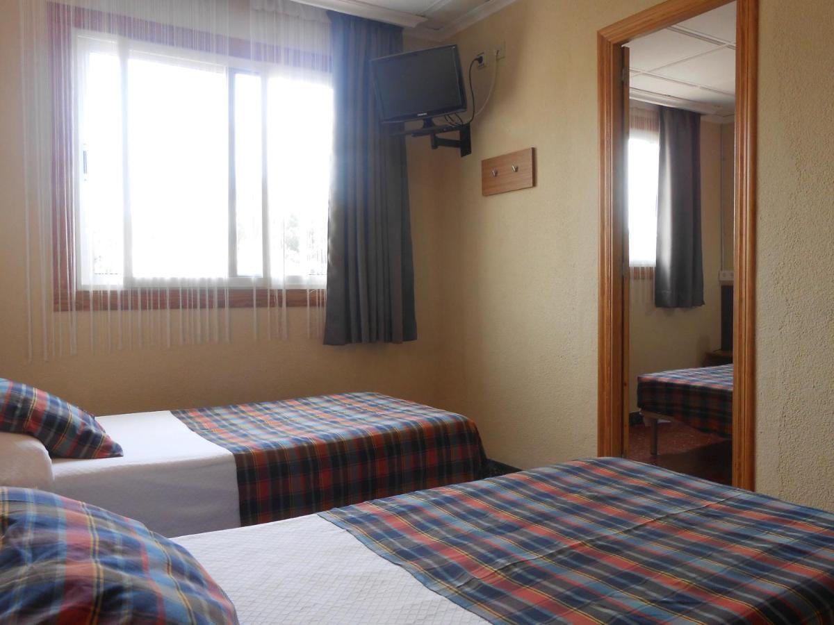 Hostal El Callejon Tarragona Exteriör bild