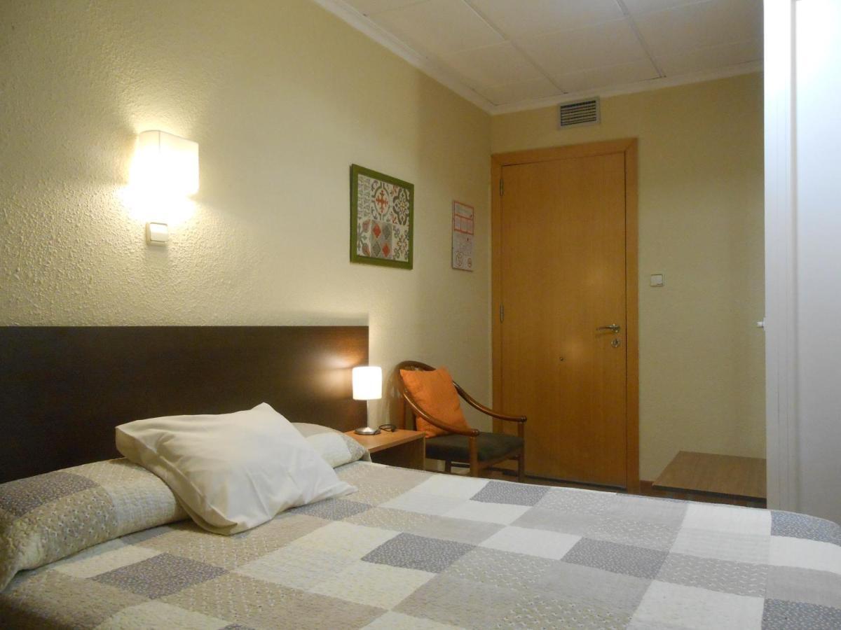 Hostal El Callejon Tarragona Exteriör bild